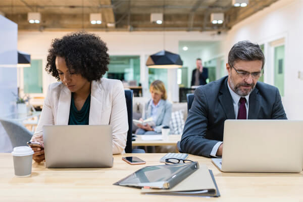 Ποιους Ασφαλίζουμε